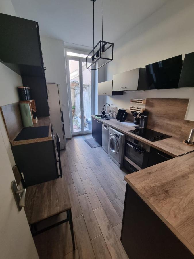L'Antre Du Dragon Appartement Marseilles Buitenkant foto